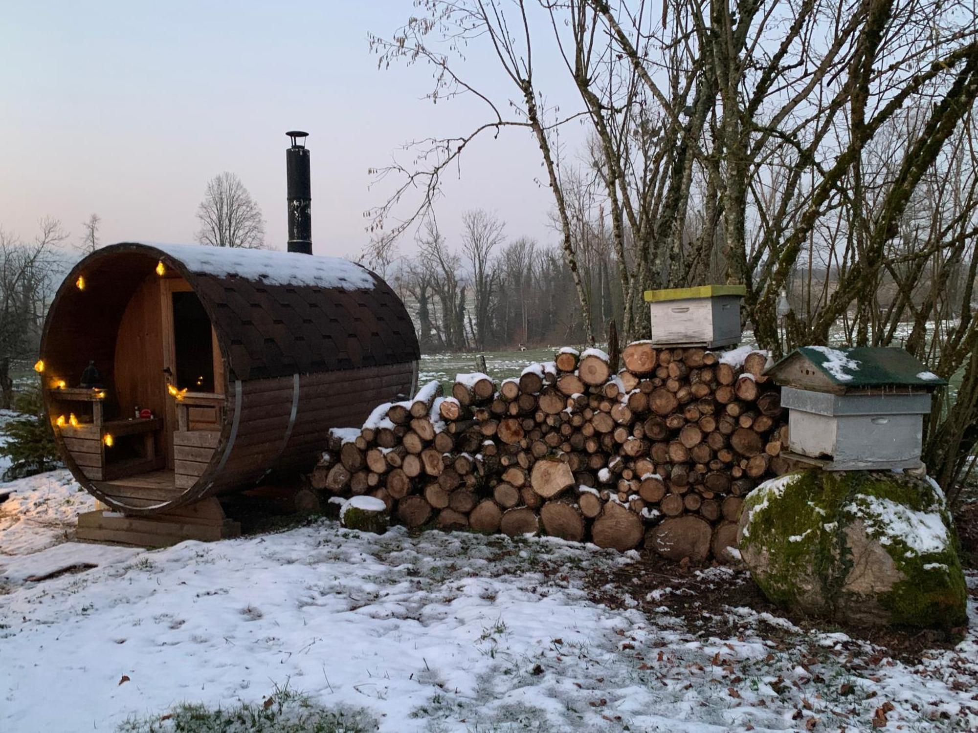 Cabane En Bois Avec Bain Nordique Et Sauna Marigny  Exterior foto